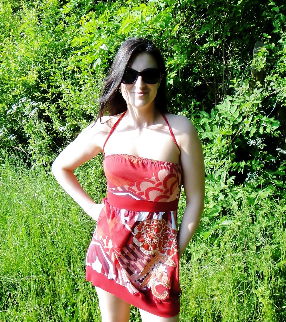 15P SweetSarah outdoor flashing with toy inside her pussy