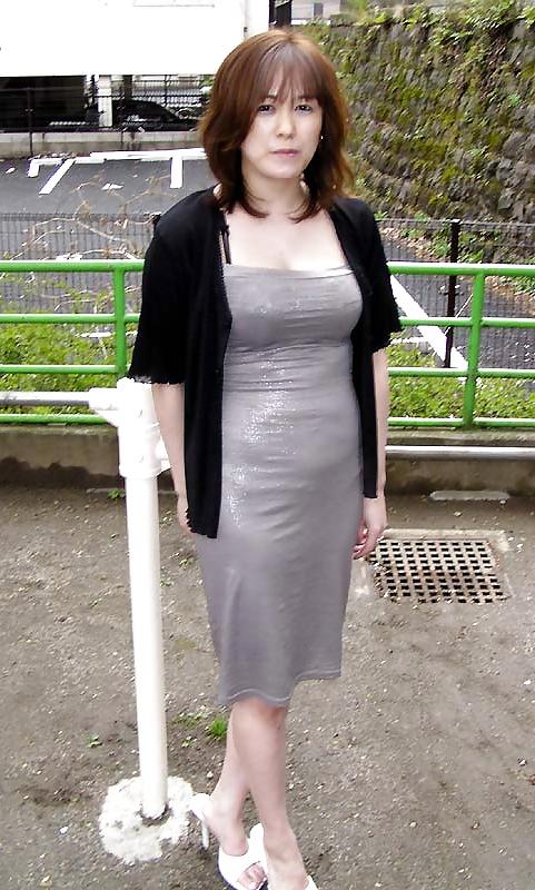 20P Japanese Mature Woman 129