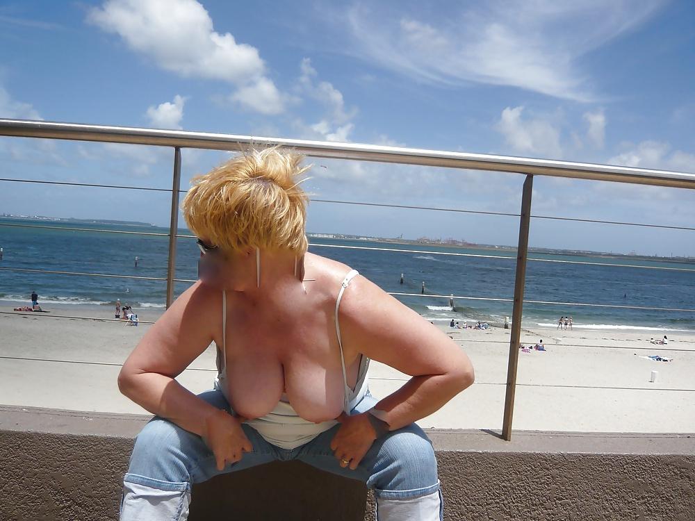 25P Flashing and outdoors 2