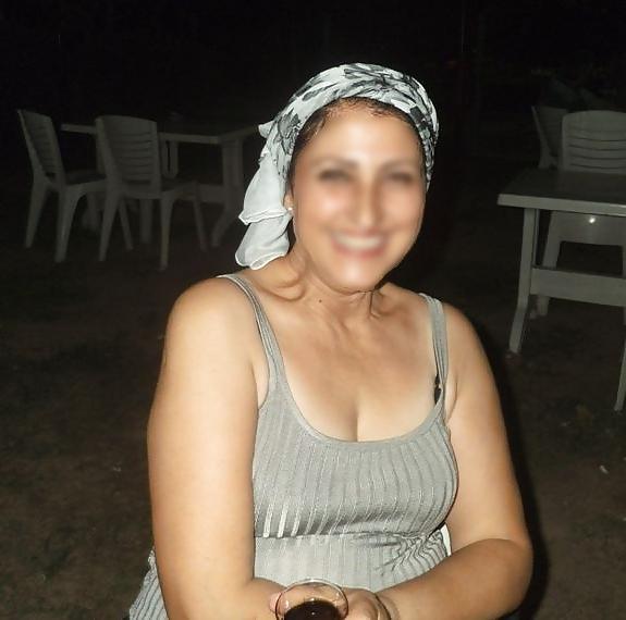 25P Turkish mature chapuling woman