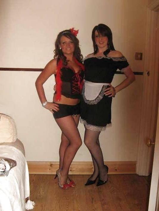 7P Young Nyloned Girls