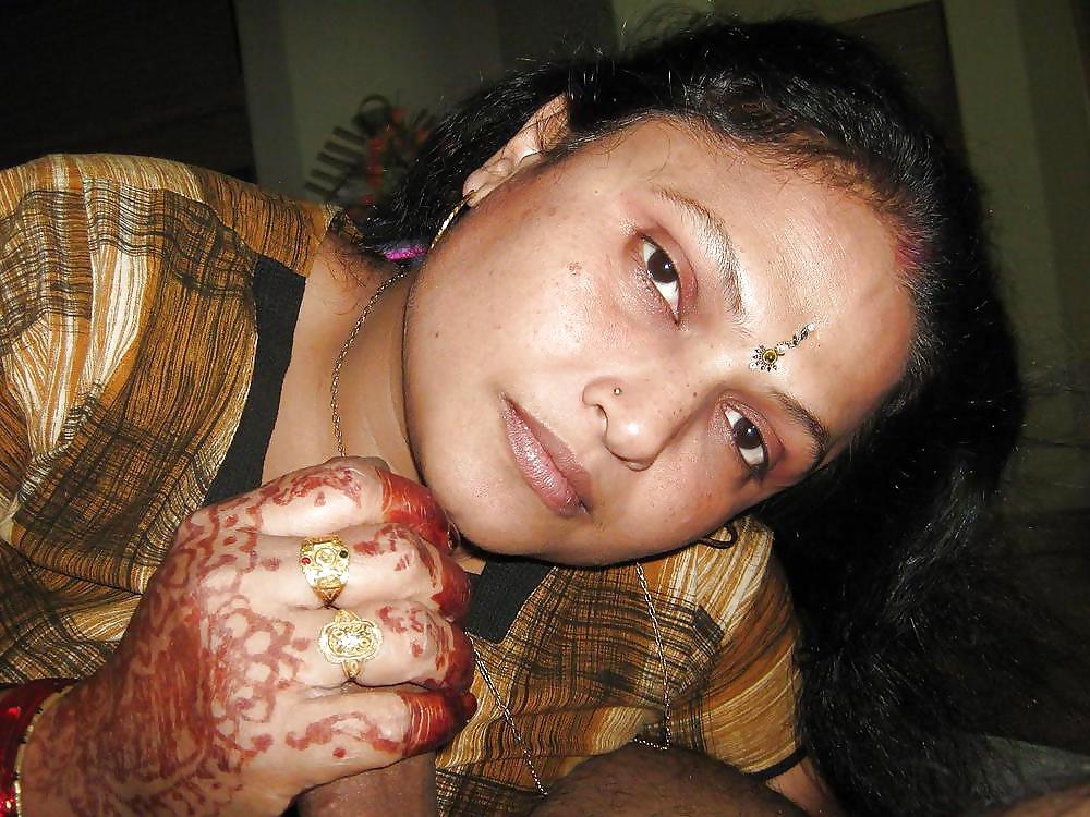 25P Shrimati aunty