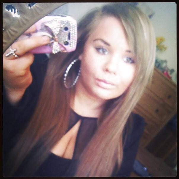 25P Teen Facebook Sluts for Cum Worship