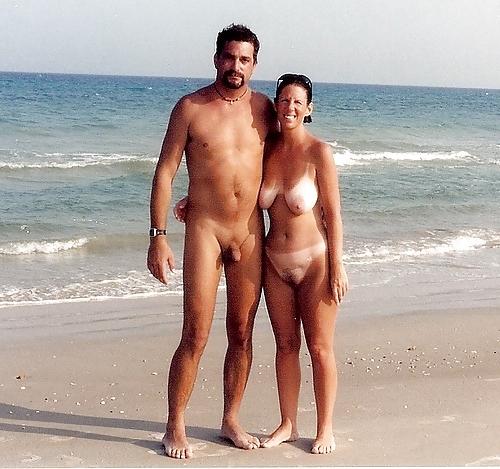 20P Beach Floppy Tits