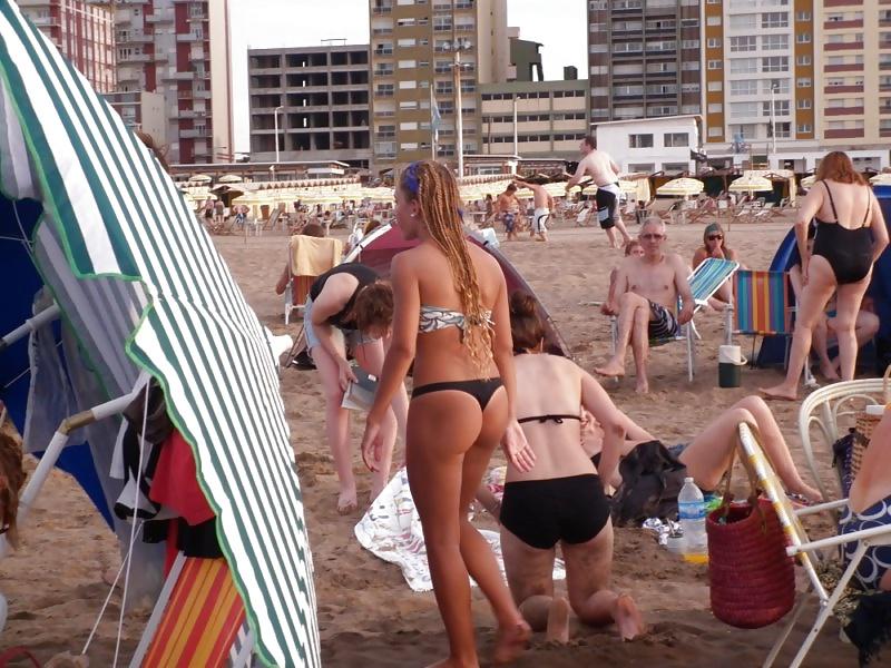 25P Thong Beach