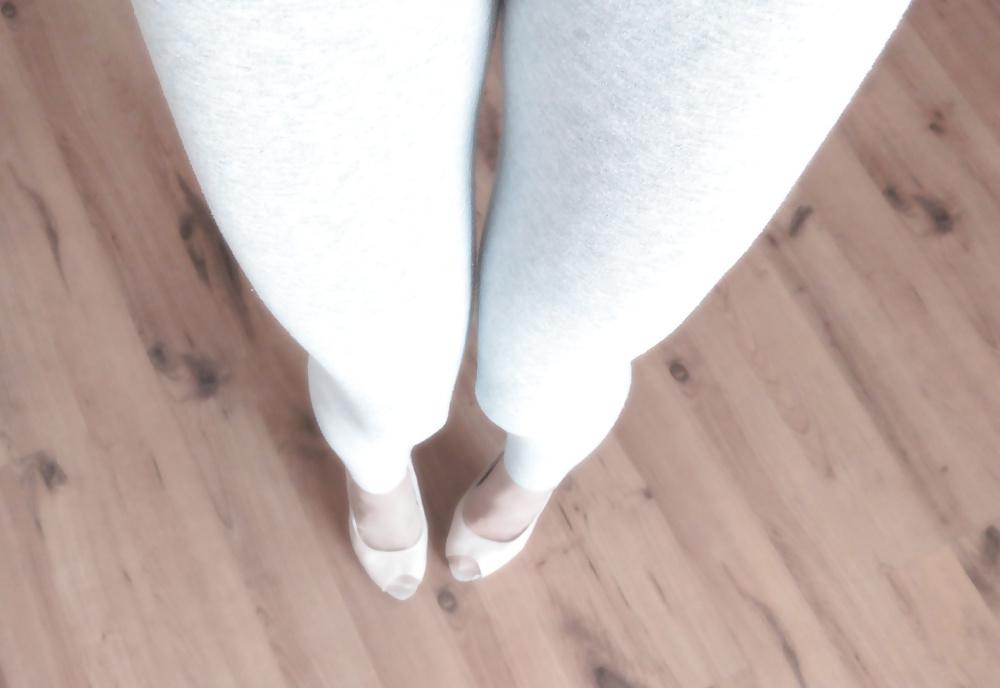 11P Sexy gym 