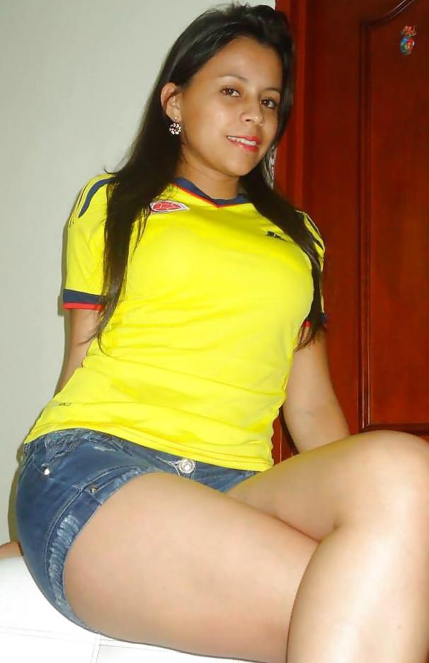 25P LATINAS SEXYS Y CALIENTES... LATINS GIRLS HOT