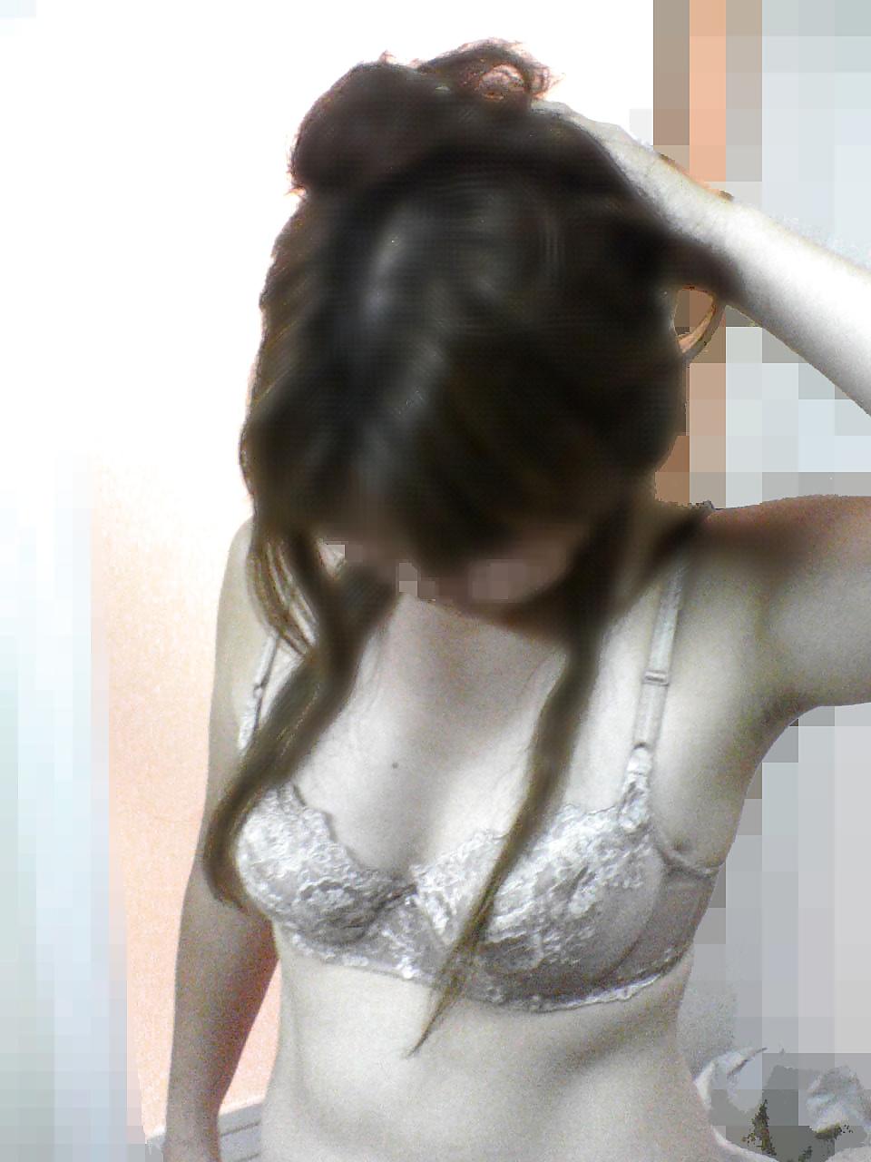 20P Japanese Mature Woman 18