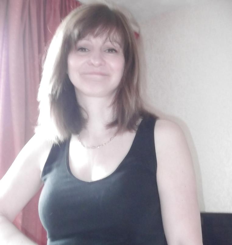 19P Sexy Mature woman