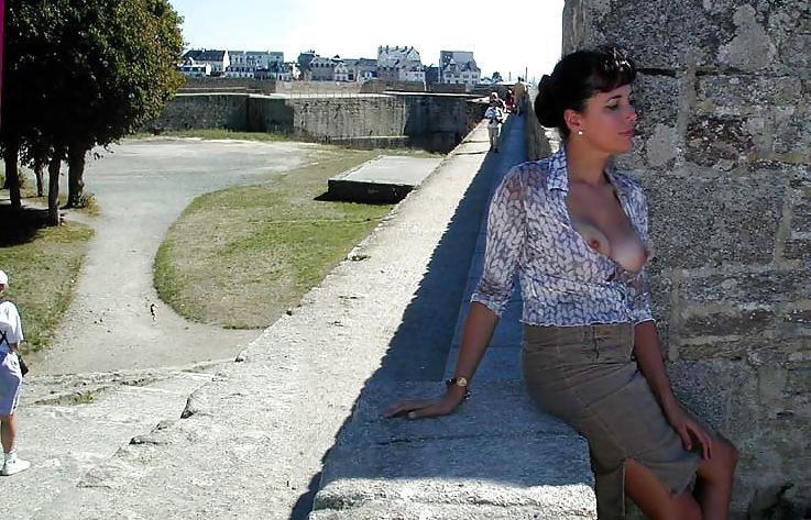 25P FRENCH NADINE flashing at Concarneau 2003 
