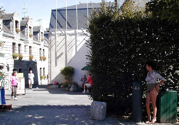25P FRENCH NADINE flashing at Concarneau 2003 