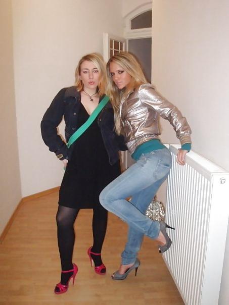 25P Nylon upskirt 18