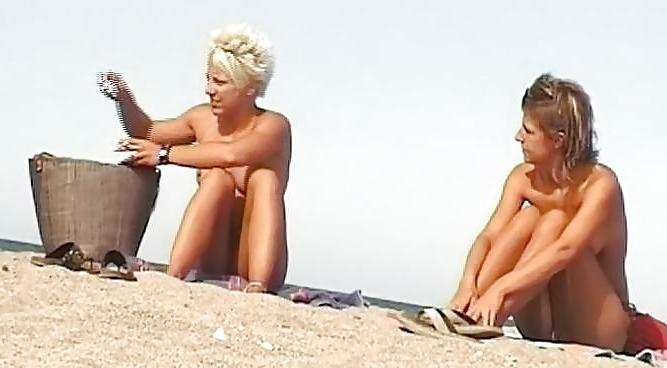 25P Nudist Beach Teens
