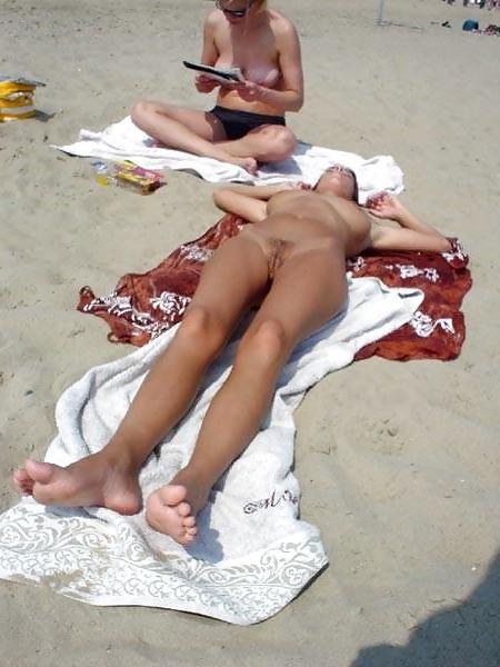 25P Nudist Beach Teens