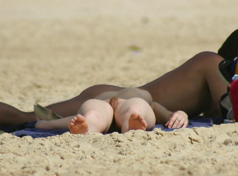 25P Nudist Beach Teens