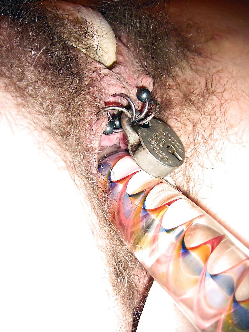 16P Tim171 Shackled hairy pussy and the glass dildo