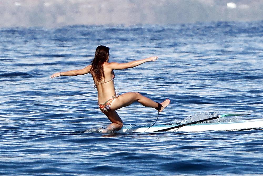 25P Alex Morgan Beach Bikini Candids