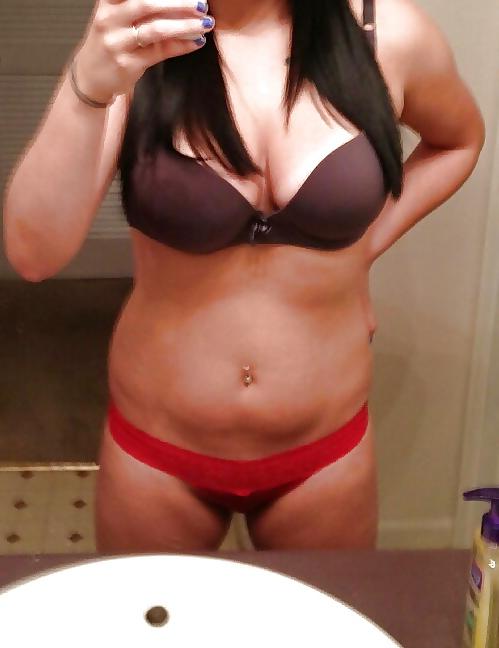25P Hot Latino selfies