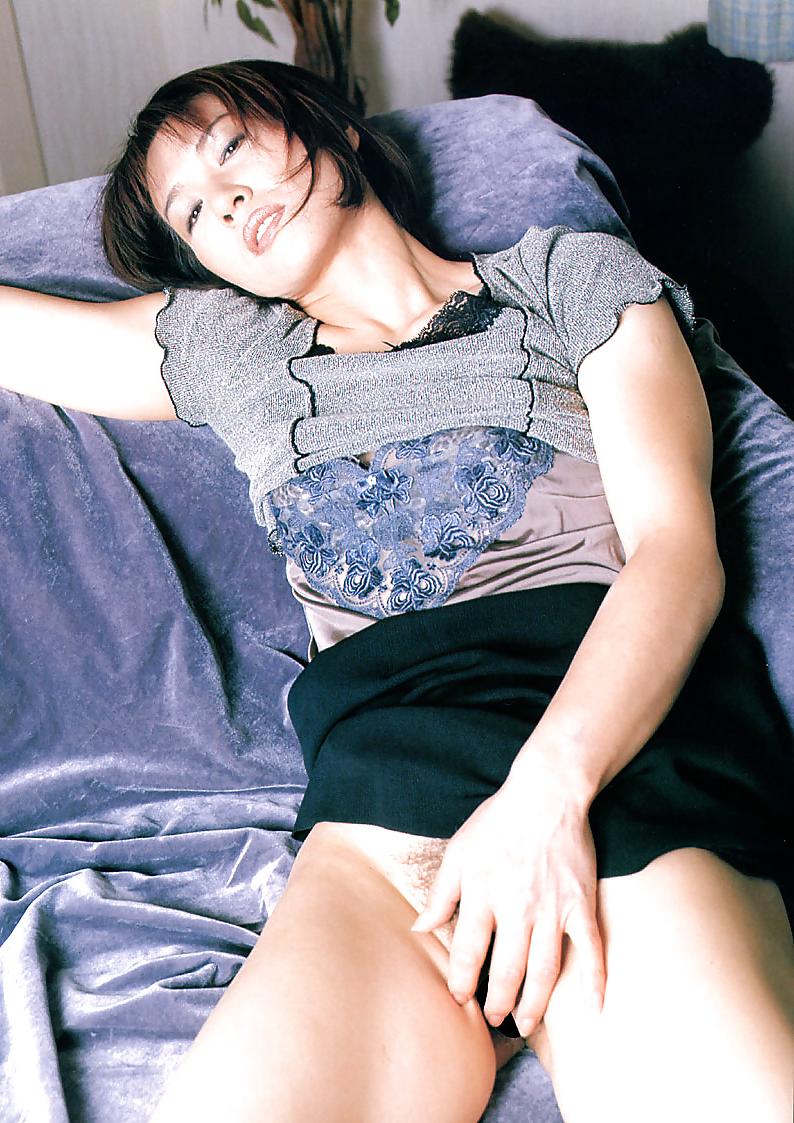 20P Japanese Mature Woman 59