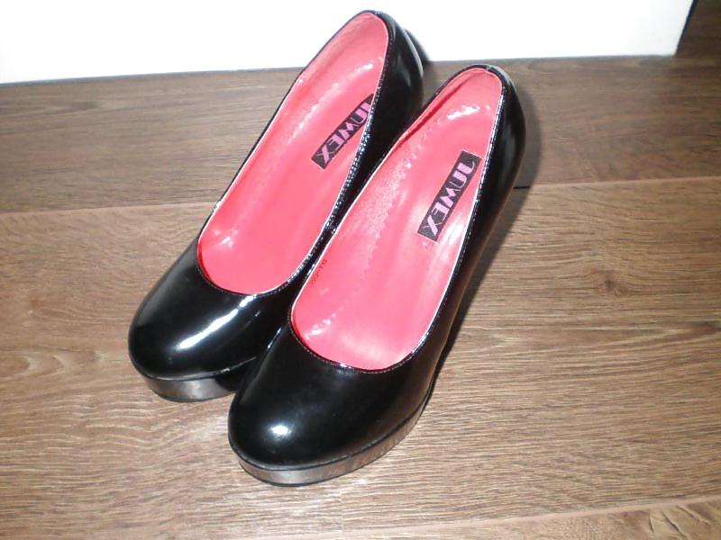 8P High-Heels and Nylons from Jessica my sexy Cousine 