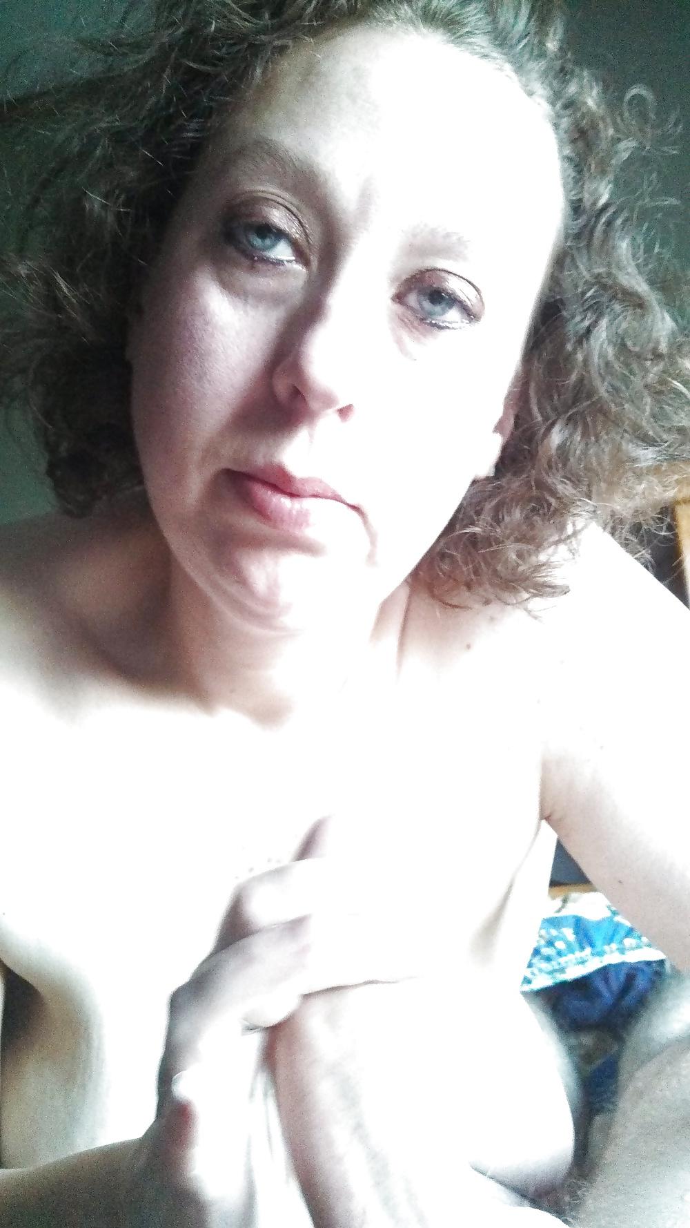 12P I love deep throating BIG COCK.