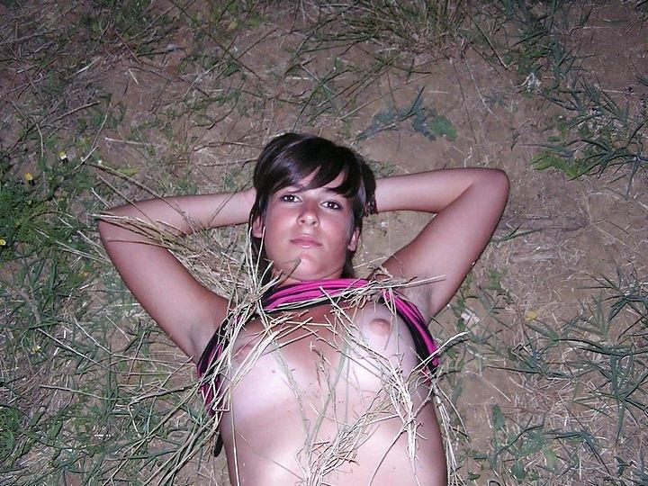 24P Two hot Amateur Chicks Flashing