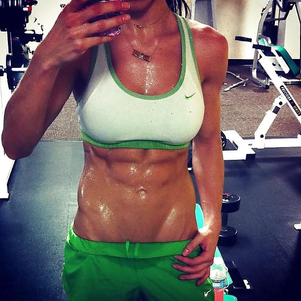 25P Perfect Fitness Girls