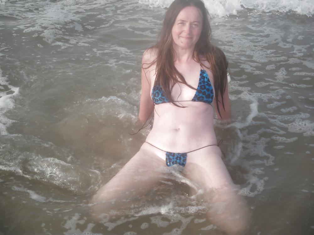 25P Both of us beach fun