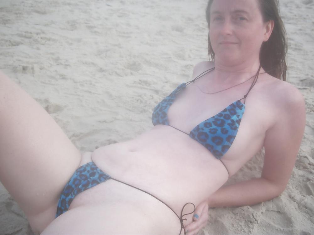 25P Both of us beach fun