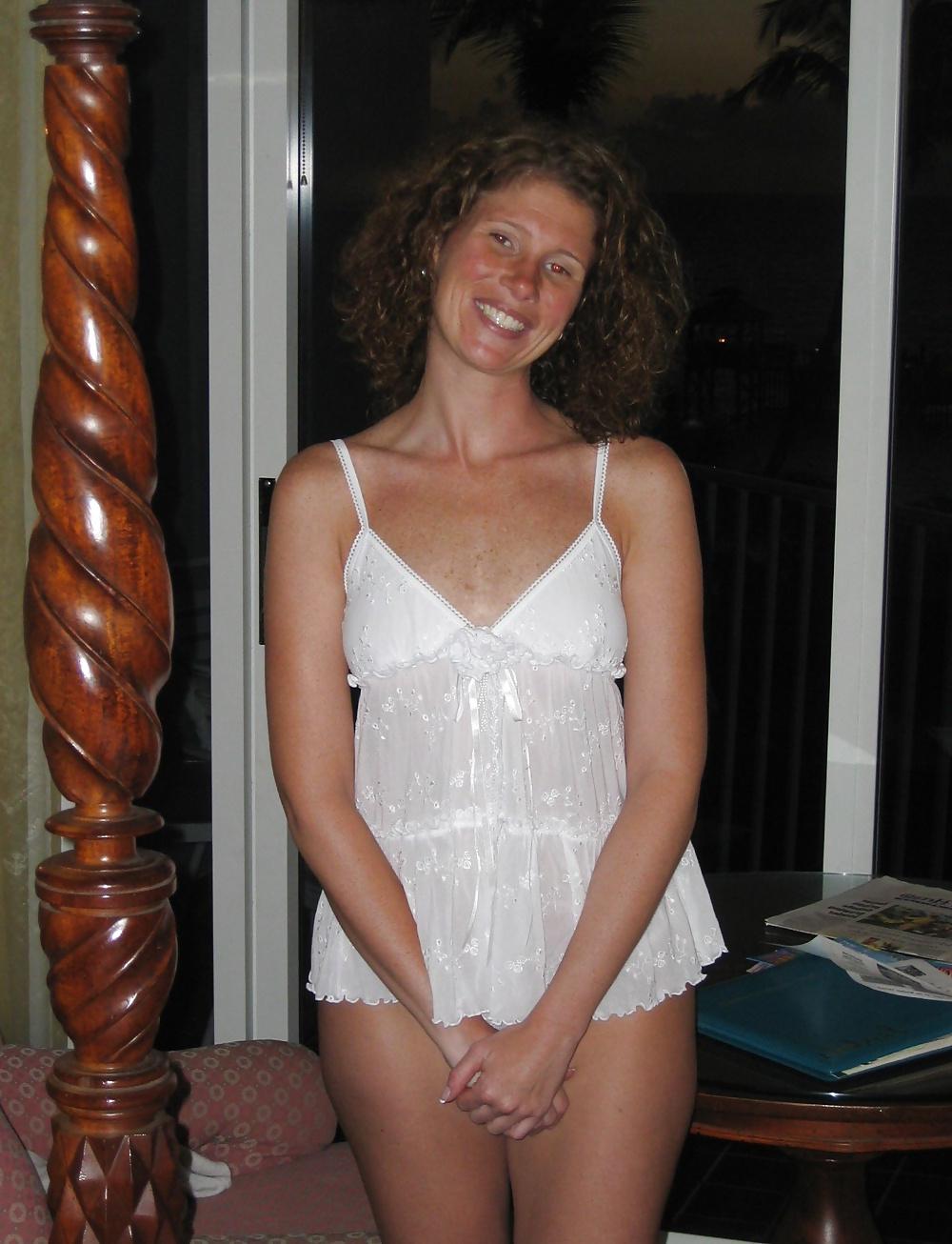 25P Mature Woman hot