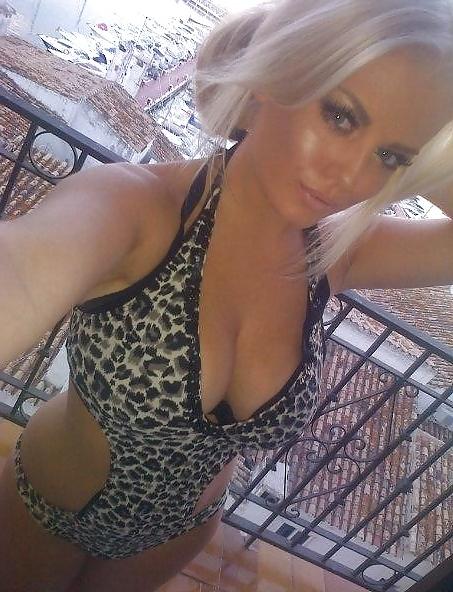20P Scottish big tits blonde