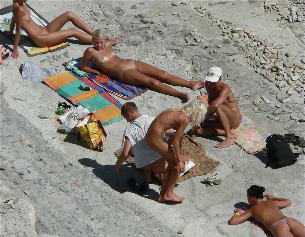 25P More Beach Nudist Teens