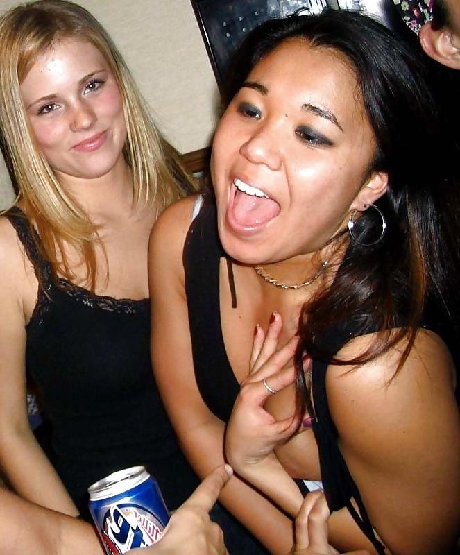 25P Girls exposing other girls for fun!