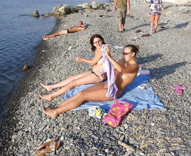 25P Another good beach day