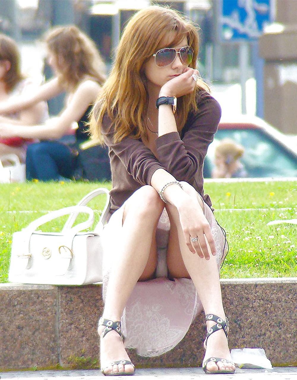 25P Upskirt, Flashing, candid images from girls and matures