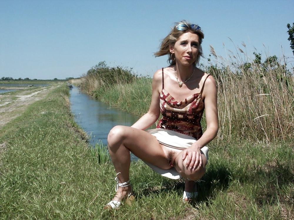 25P MILF Flashing - 54