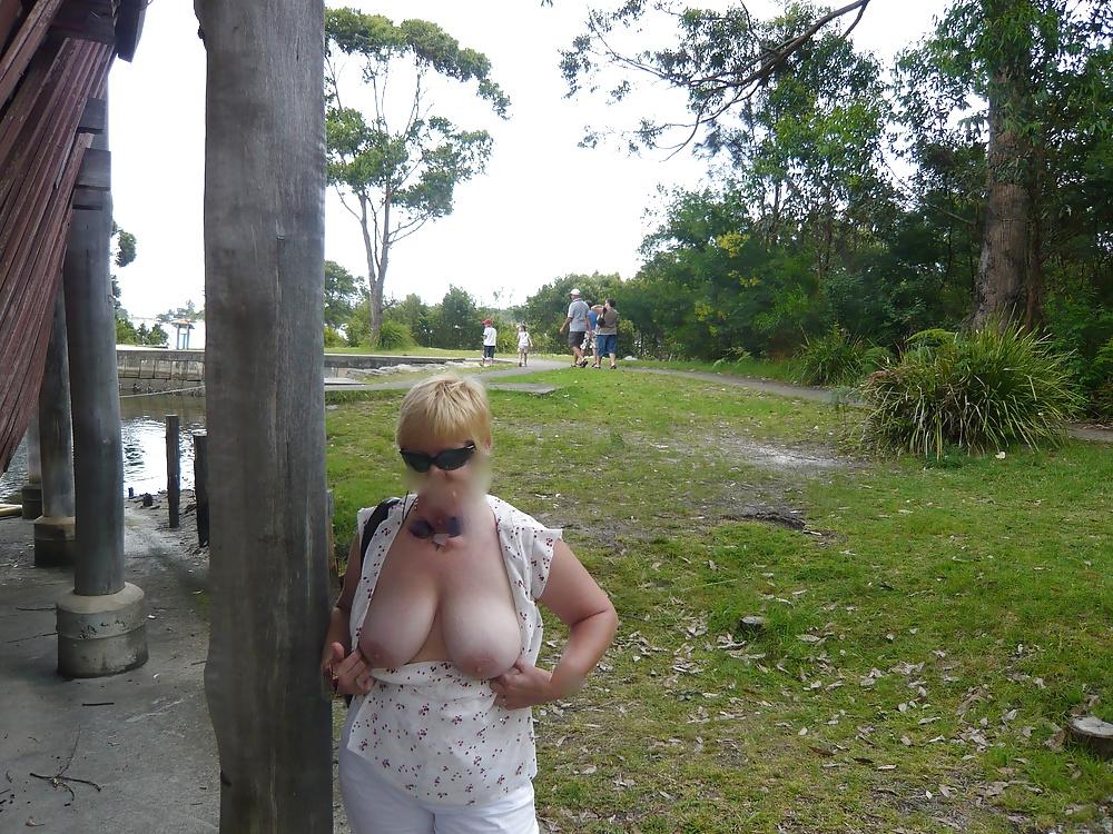 24P Flashing and outdoors 3