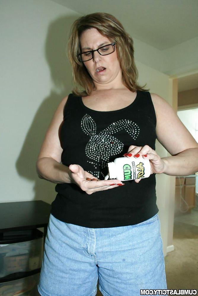 25P Cum Blast series 1 - MILF Frankie Rae