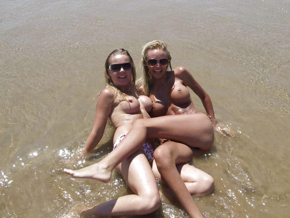 25P Beach Eye Candy