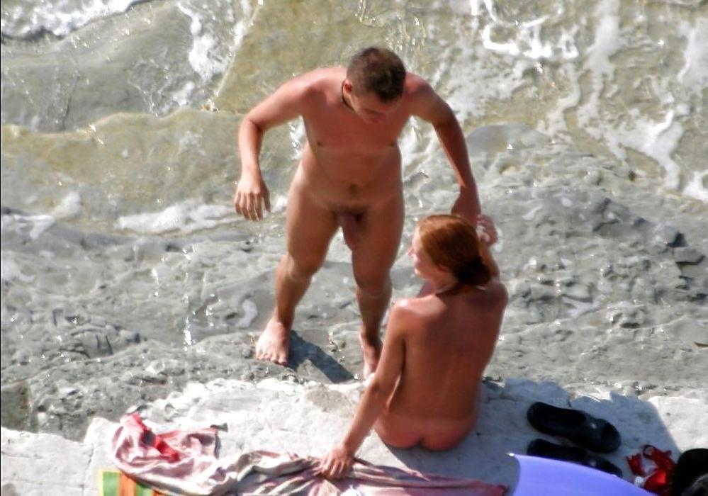 25P Nudist Beach Fun