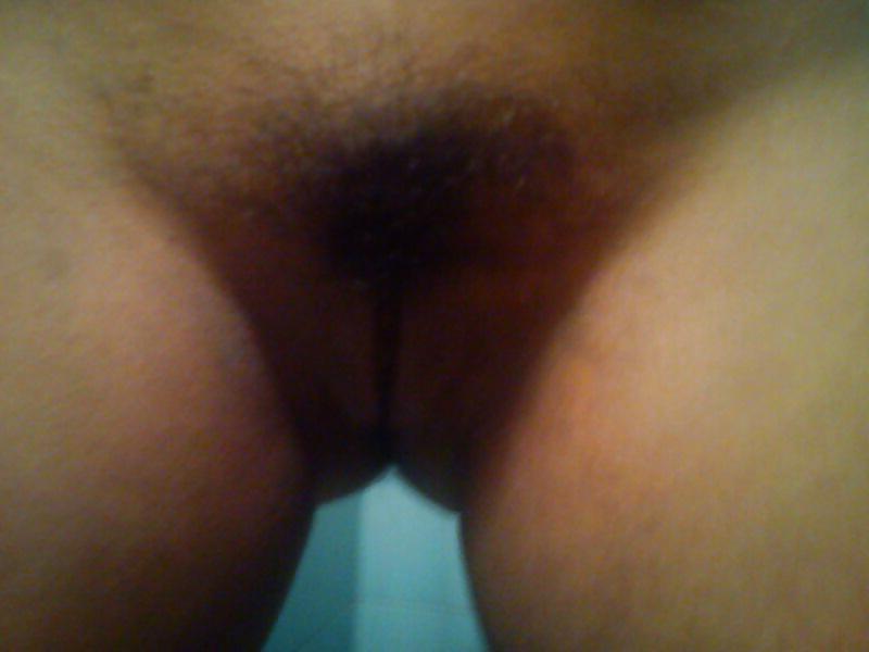 14P Indian Hairy Pussy