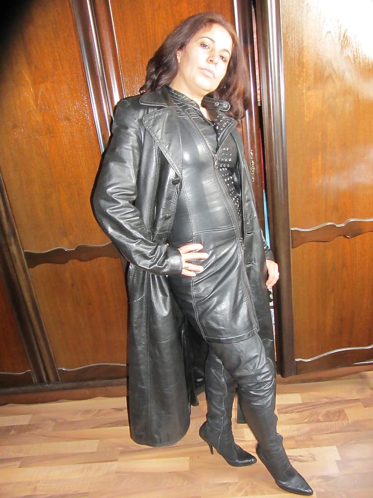 11P Thats have more leather