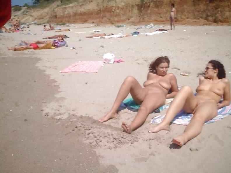 25P A few more beach snacks