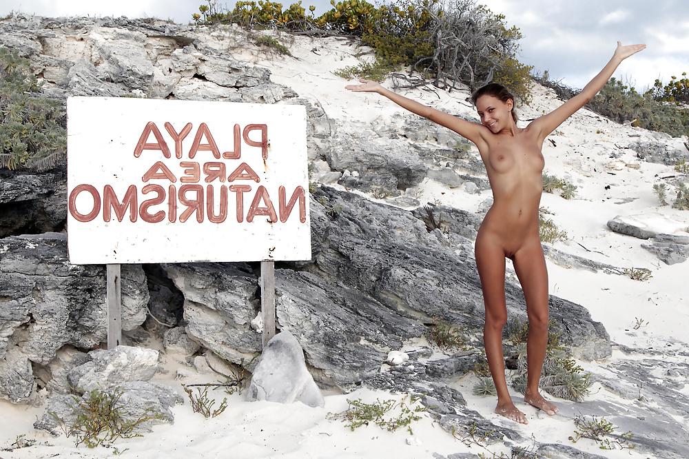 6P Nudist girl on the perfect beach
