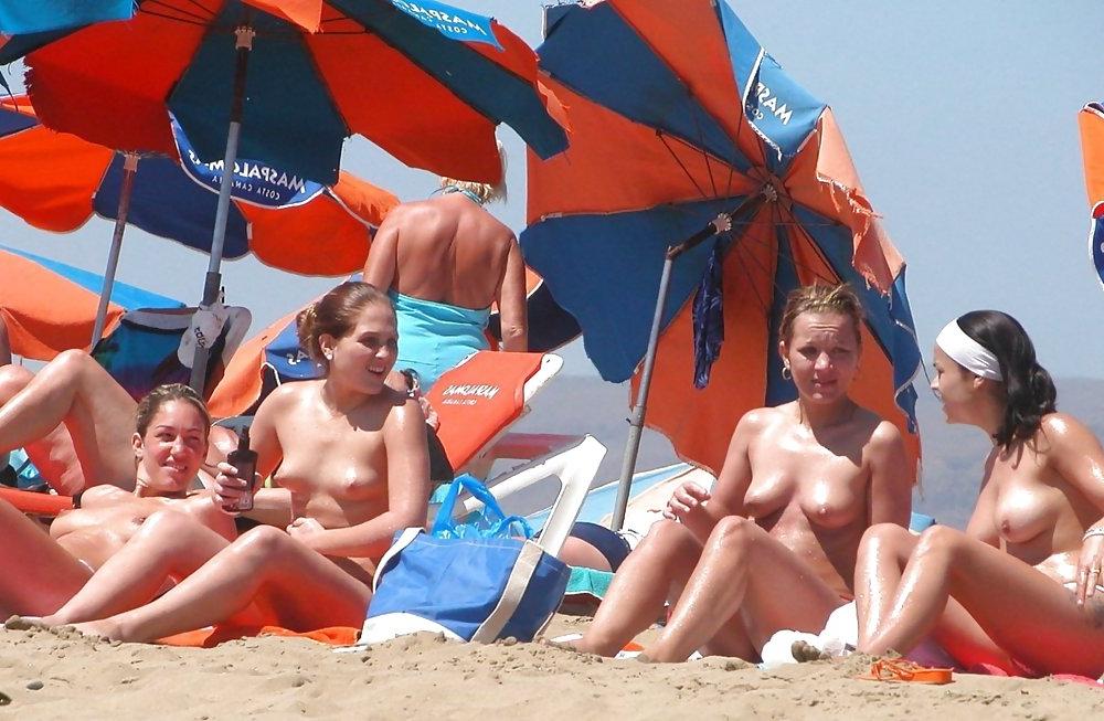 19P Naked beach 90.