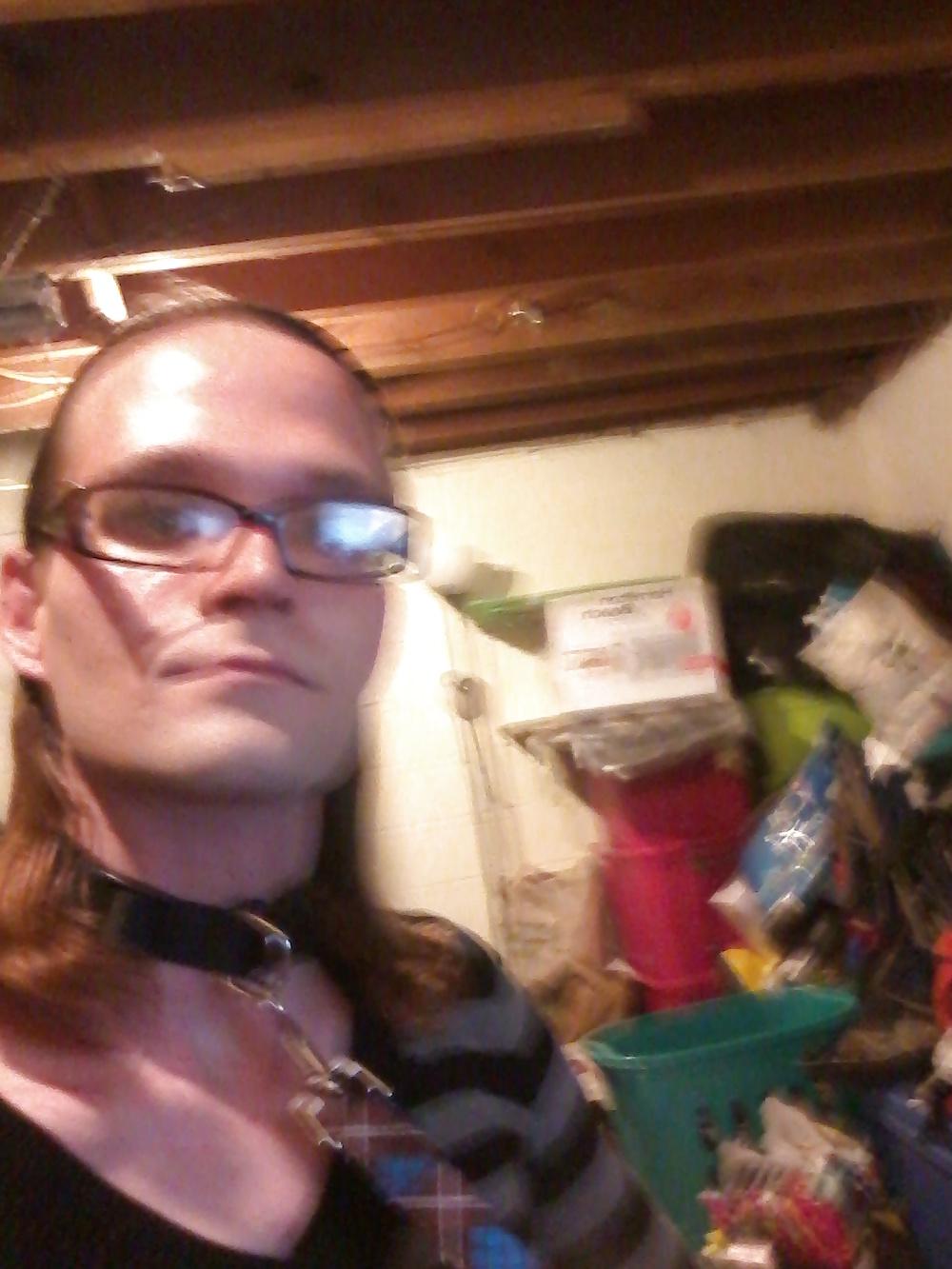8P Me with collar