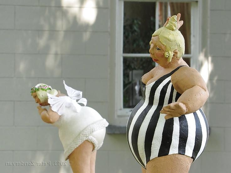 25P Big beautiful woman