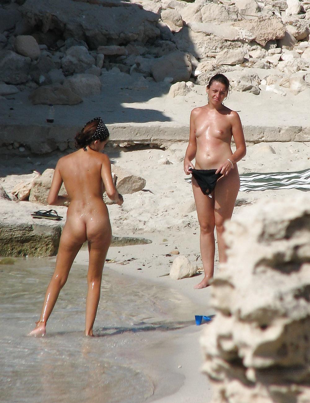10P Pussy Beach 04