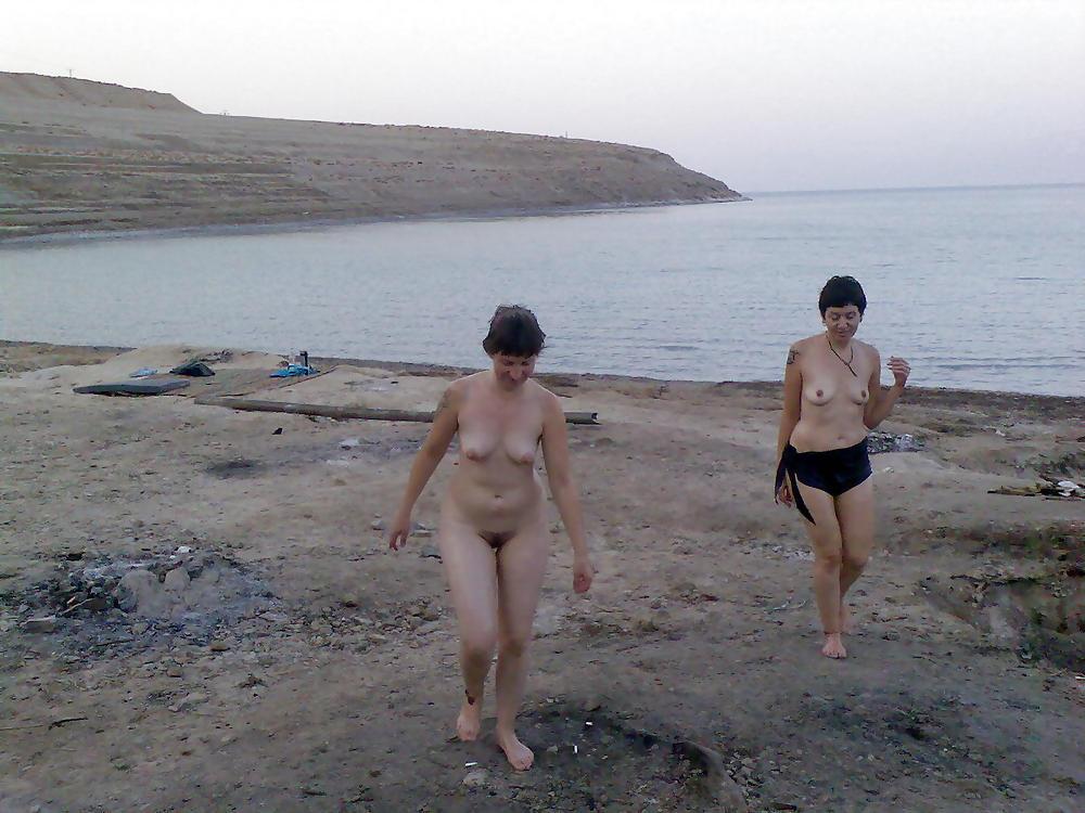25P Nudist Beach Fun
