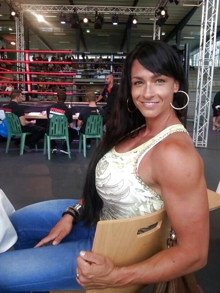 25P Fitness Girls XXI